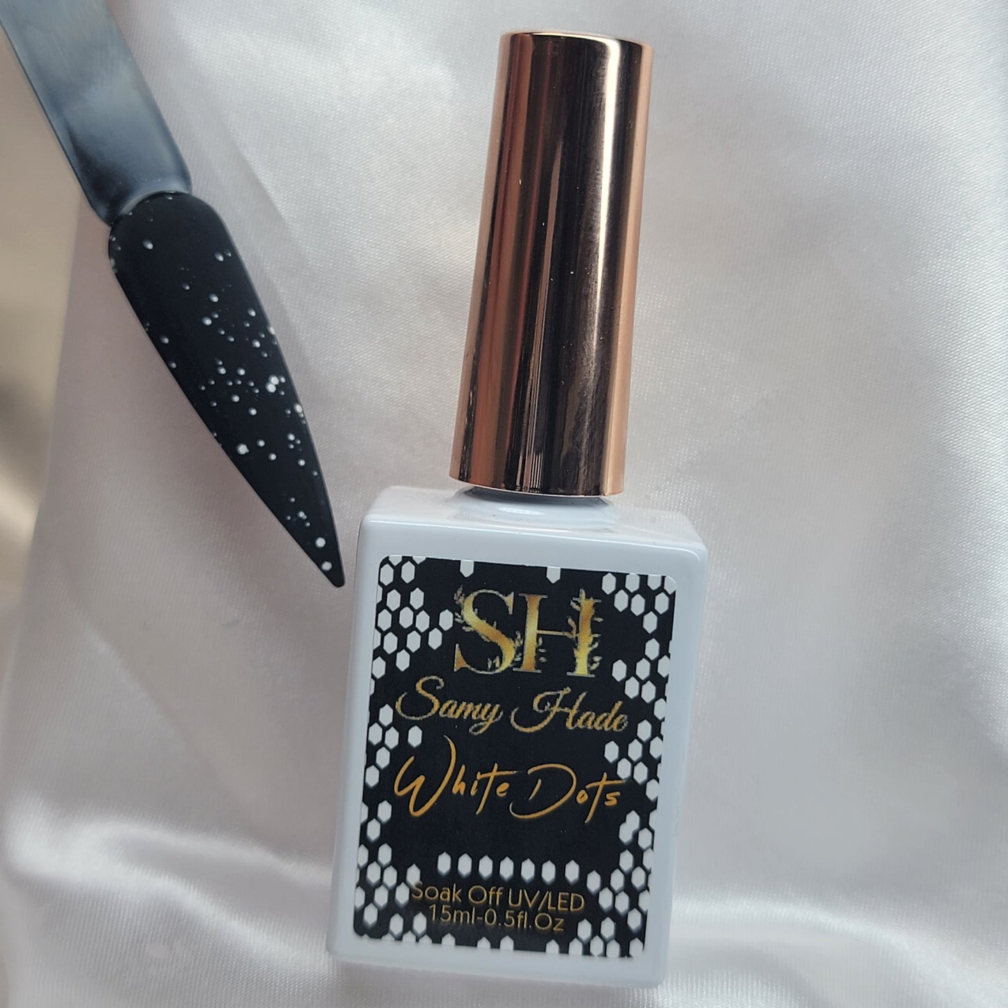 White dots matte top coat 15ml