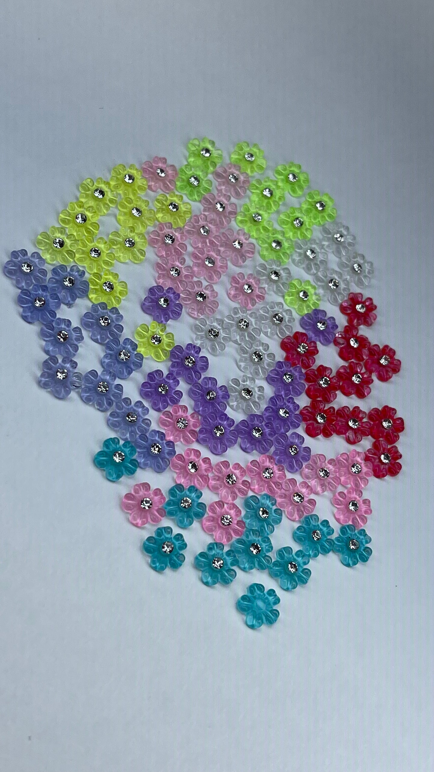 Flores de resina 90pcs