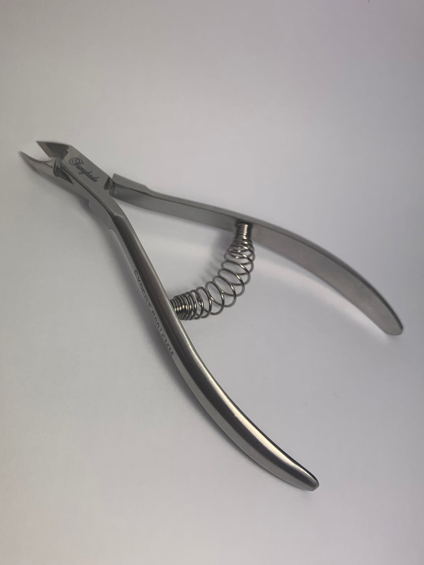 Cuticle nippers Classic s80. 6 mm